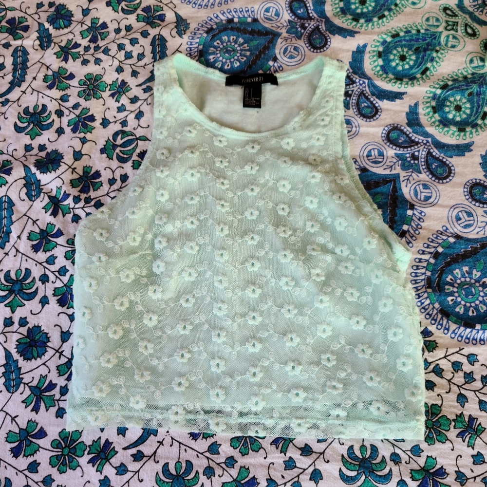 Cropped floral tank top